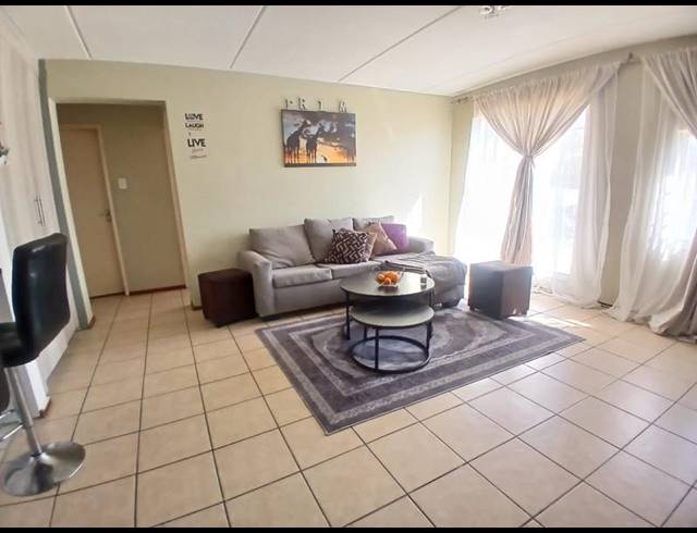 2 BEDROOM APARTMENT FOR SALE IN ALAN MANOR